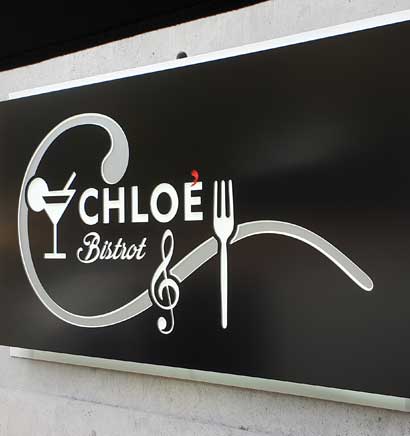 Neonlauro_lightbox-chloè-bistrot