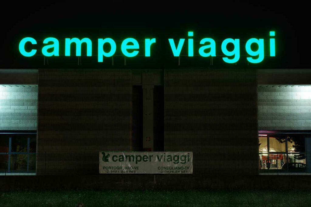 Neonlauro_Camper-viaggi